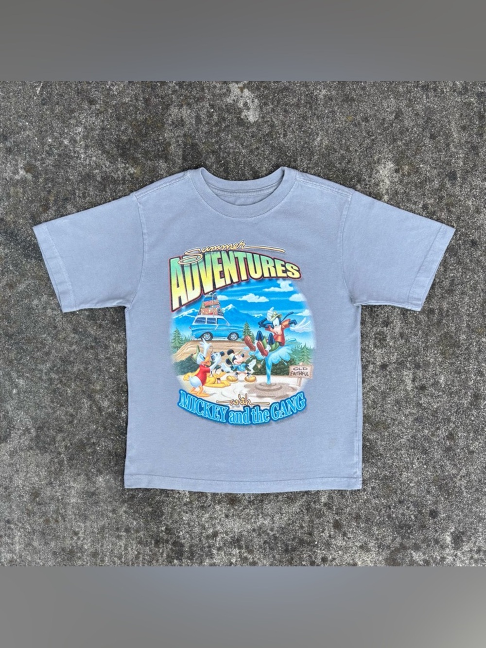 Disney Store Exclusive Summer Adventures Mickey & Friends T-shirt Boys Size S